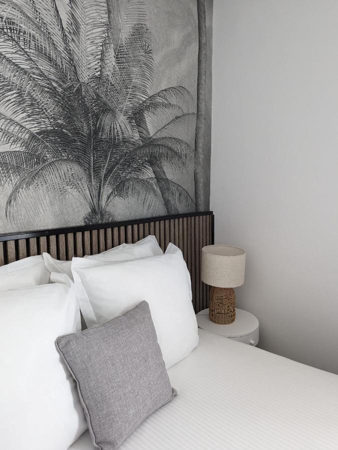 Hotel Le Lion D'Or Bernay  Zewnętrze zdjęcie