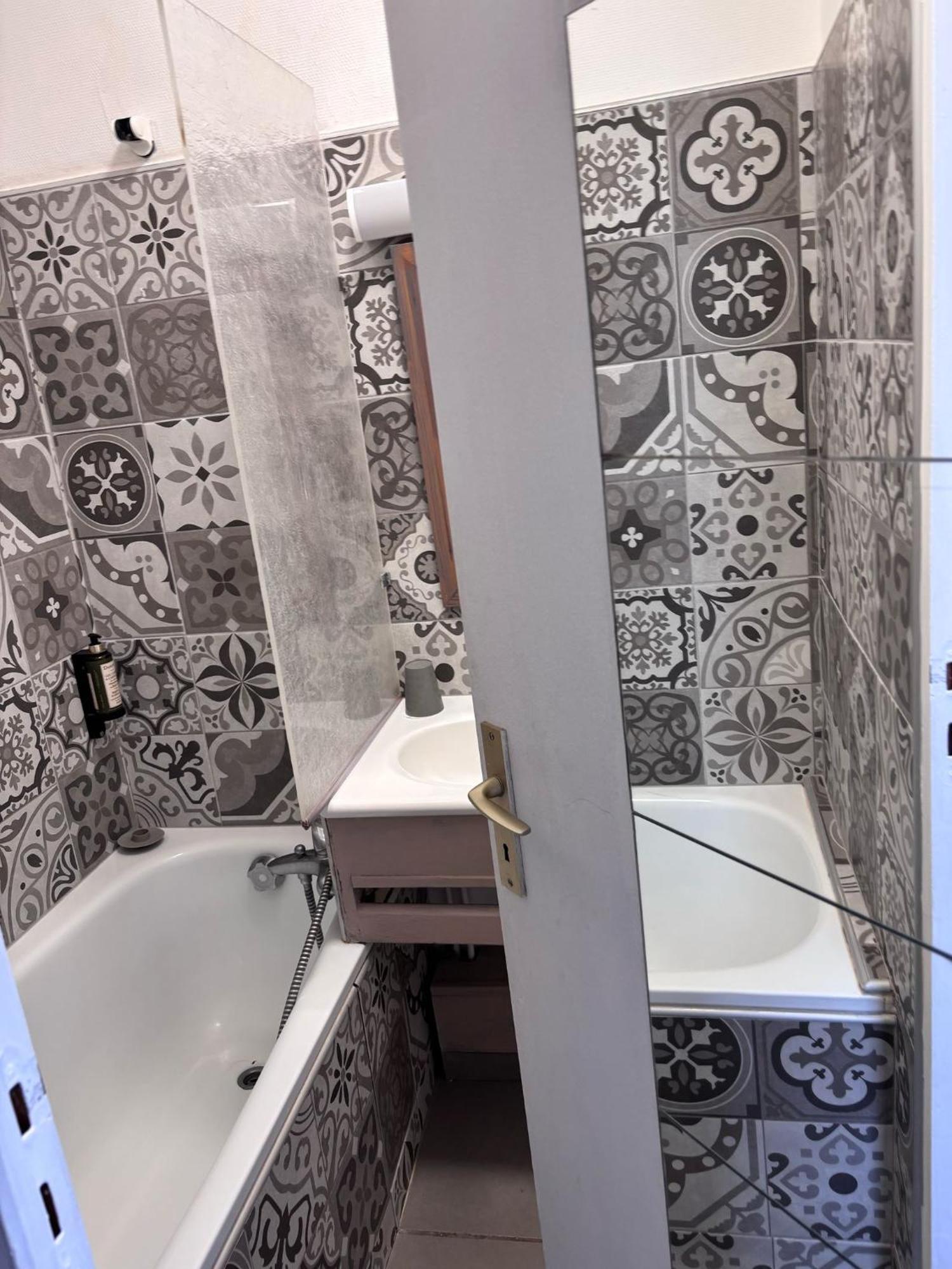 Hotel Le Lion D'Or Bernay  Zewnętrze zdjęcie