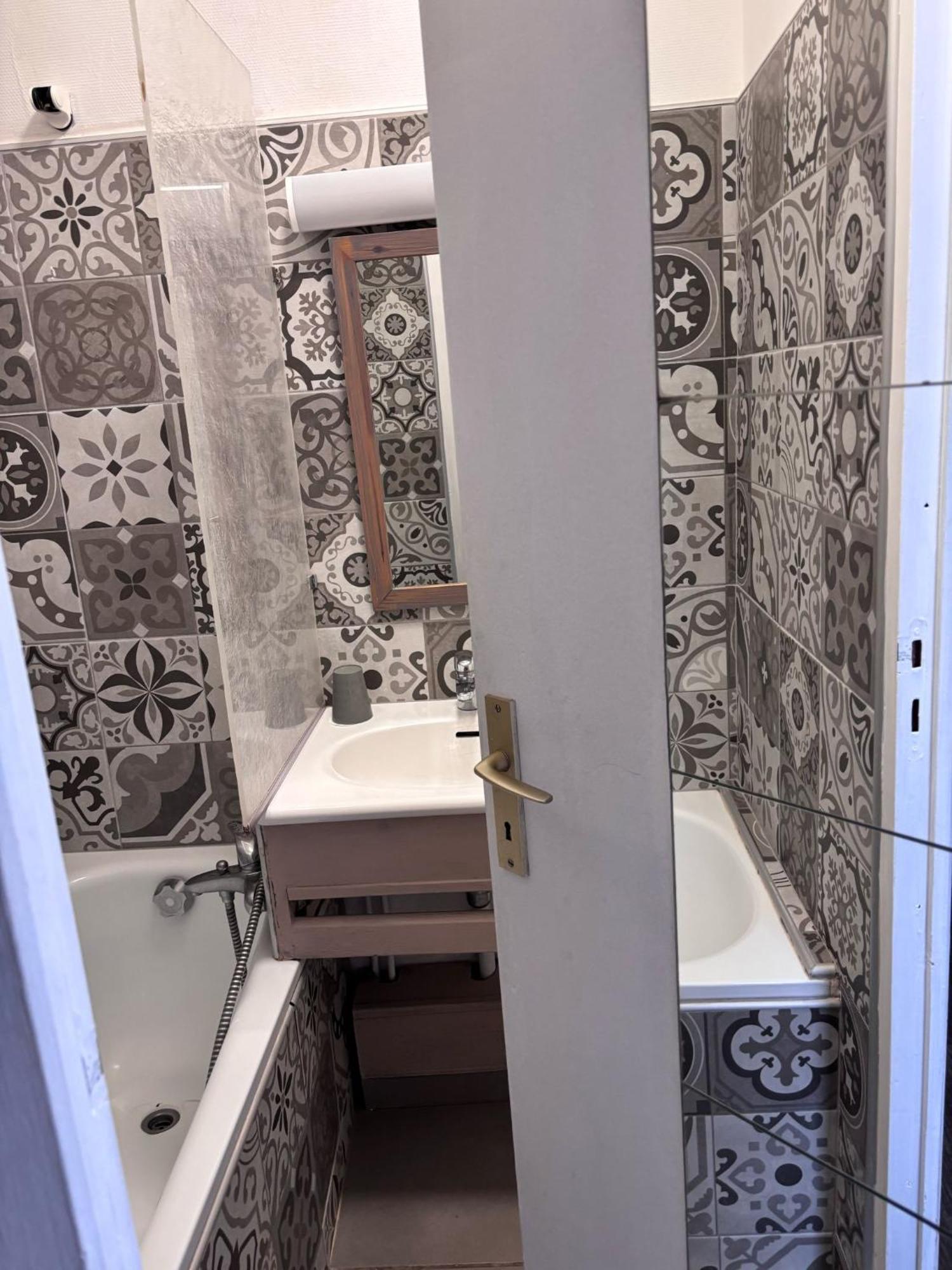 Hotel Le Lion D'Or Bernay  Zewnętrze zdjęcie